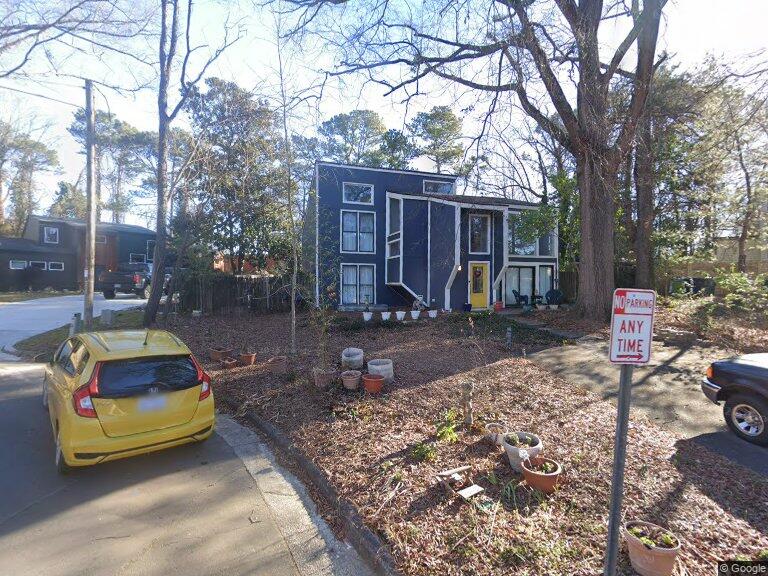 The Robert Leo and Gwendolyn Myles House