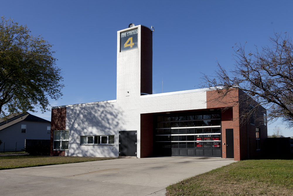 https://blogs.voanews.com/tedlandphairsamerica/files/2011/12/H-Fire-Station-4.jpg