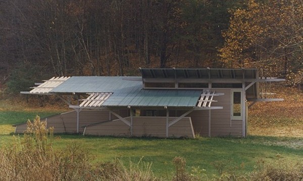 Tractor House, Sandy Mush, North Carolina, 1998$#$Photo: Jay Wieland